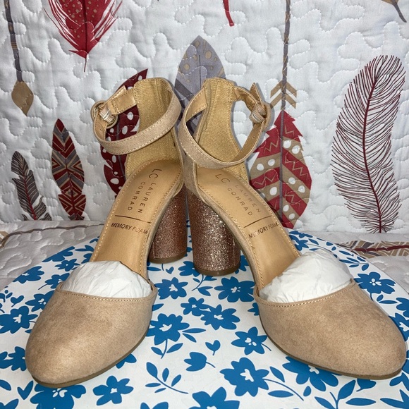 🎁NIB LC Lauren Conrad Hydrangea Heels 6 - Picture 13 of 13